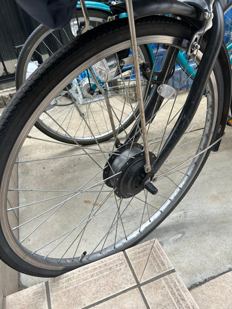 ドン・キホーテで販売していた電動自転車のEVAPLUSで使用するバ