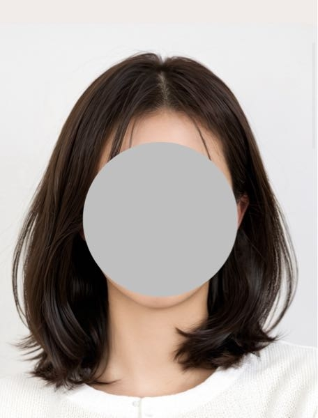 髪が腰くらいまであるスーパーロングなんですけど、この長さを