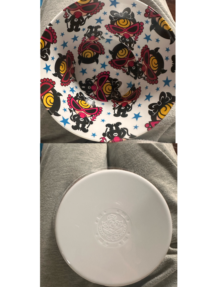 ヒステリックミニのノベルティのメラミンボウルの偽物が最近出回ってる