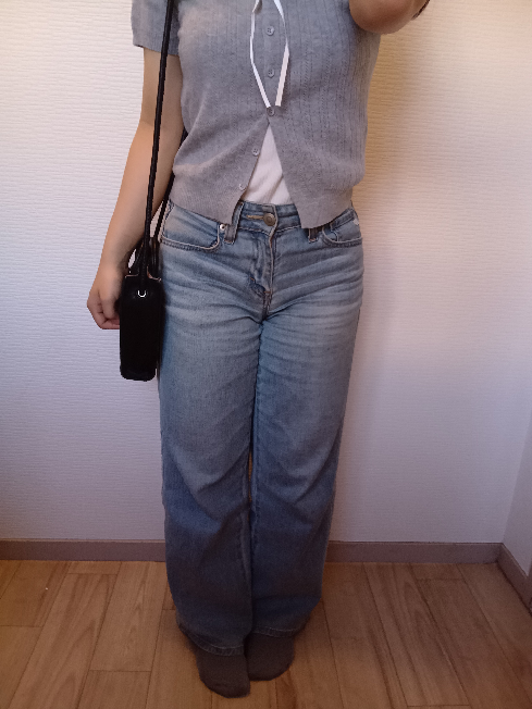 至急 この服にはどんな靴が合いますか？