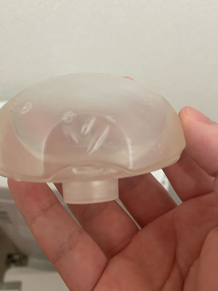 トイレの芳香剤を容器から出して説明書見づにこのままおいたのですが、絶対に違いますよね？