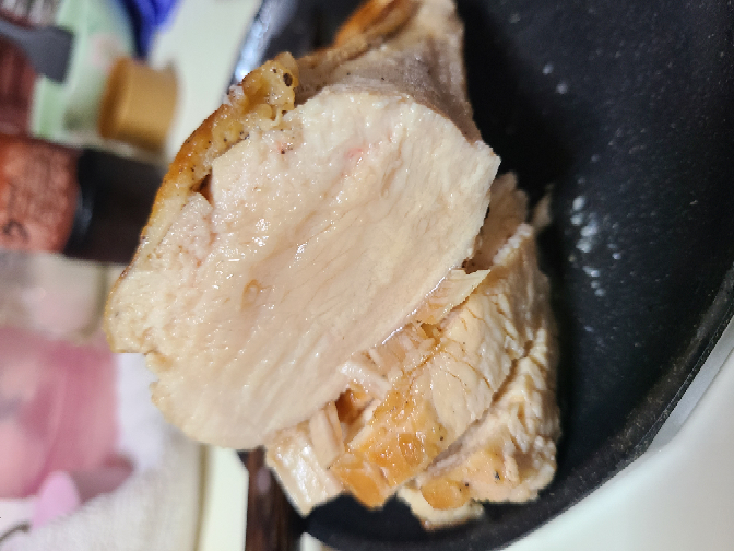 この鶏肉って火通ってますかね·····？？？