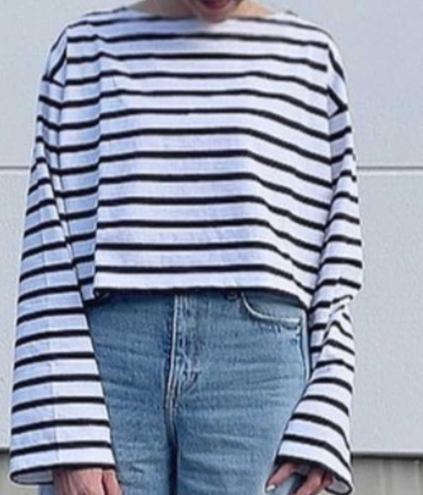 街角　パンティライン 