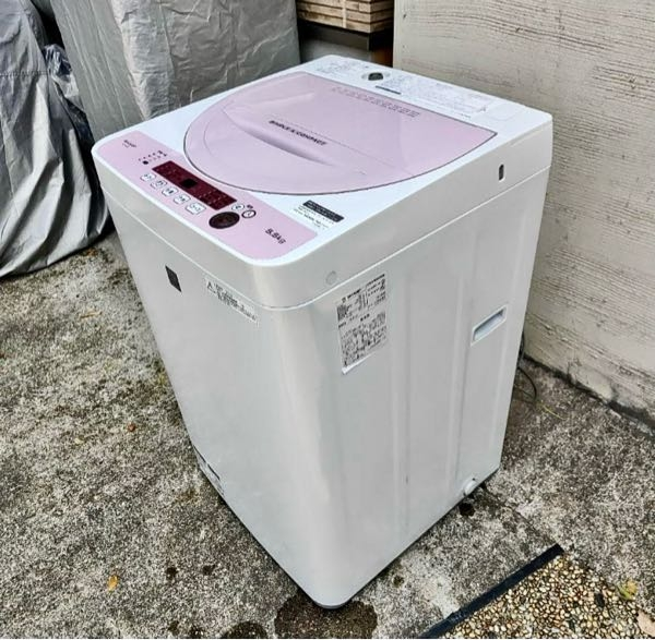 お世話になります。写真の30Kgの洗濯機を1人で団地の3階まで運ぶことは 