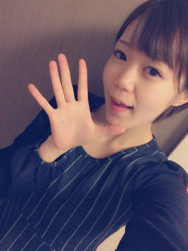 欅坂46の生写真 - ヨリチュウヒキ座りを価値が高い順に並べて