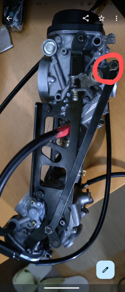スティード　角度調整トリプルツリー スティード400に乗っています。購入した時点でトリプルツリーの