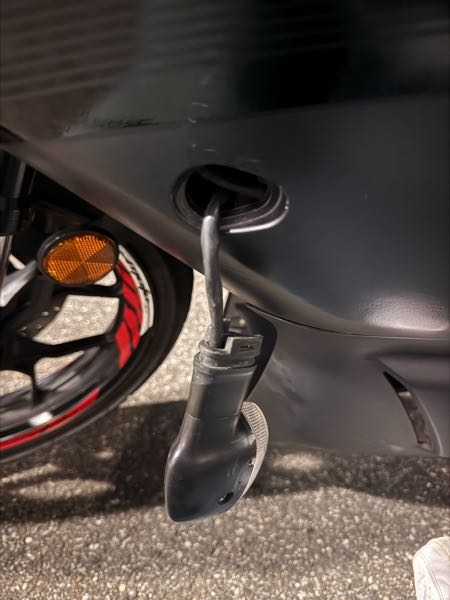 ジェイド250の純正マフラーをサイレンサー手前で切って番長管を