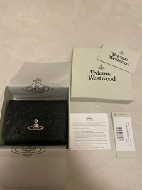 メルカリで16000円で買った財布