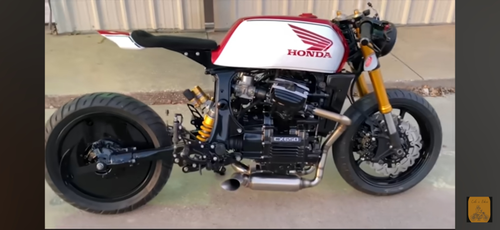 今ZX25Rに乗っています。大型バイクデビューしようかと思ってい