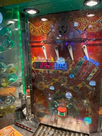 ラウンドワンで中学生はメダルバンクに3000枚までしか入れれませ