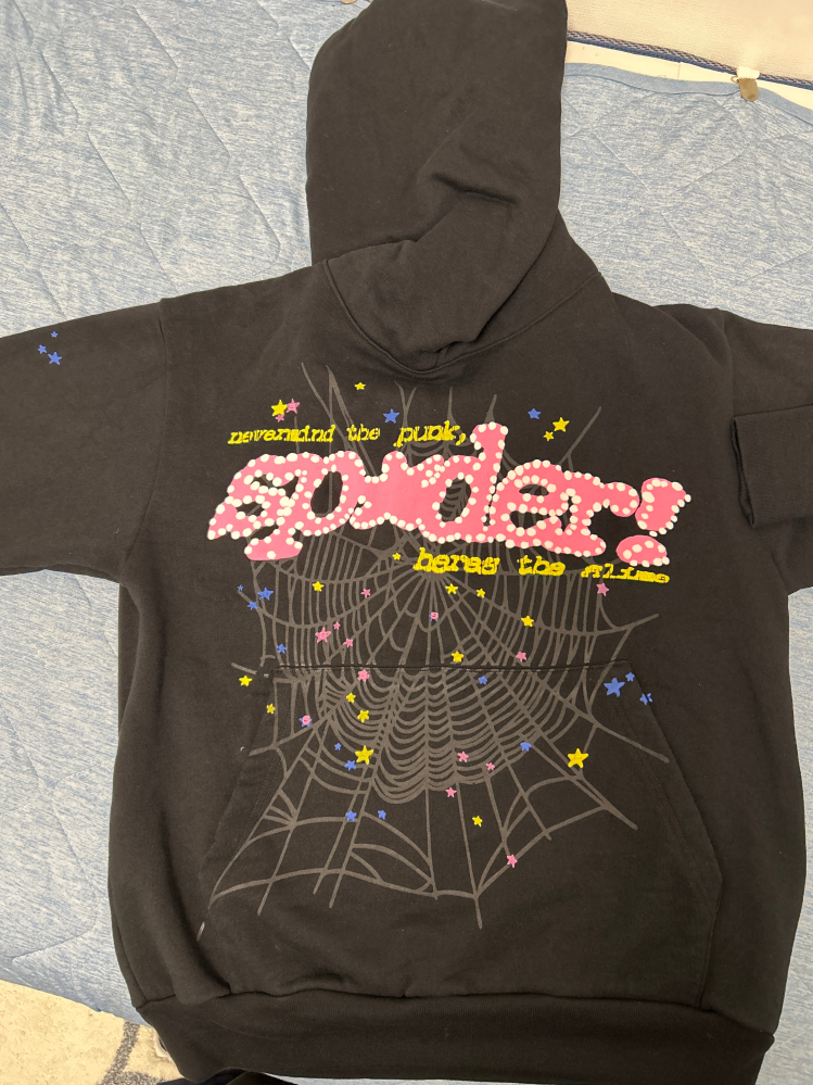 至急】このスパイダーって本物ですか？分かる方教えてくださいお願いし