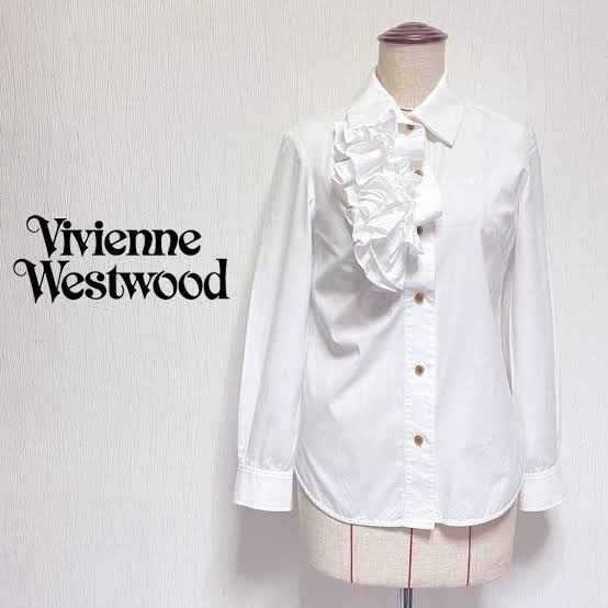 ヴィヴィアンウエストウッド　フリルカットソー新品未使用 ヴィヴィアンウエストウッドについての質問です。画像と同じ