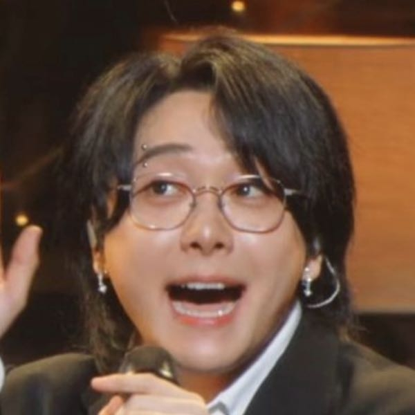 Mrs.GREENAPPLEの大森元貴さんがハーモニーというライブで - Yahoo