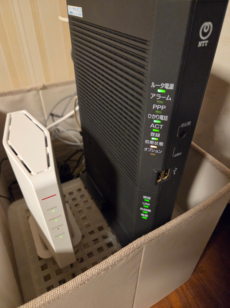 インターネットに詳しい方に質問です。2日前からインターネットが全く 