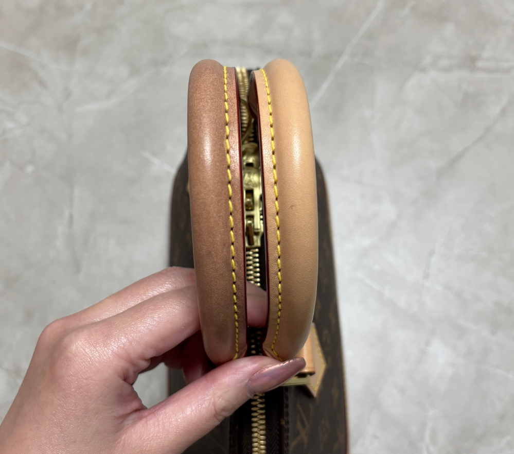 質問日時の新しい順】レディースバッグ、財布、小物類 回答受付中の質問 - Yahoo!知恵袋