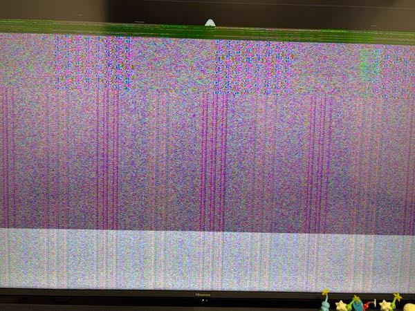 ps4をhisenseのテレビに繋ぐとほぼほぼこの画面が写ります。ど 
