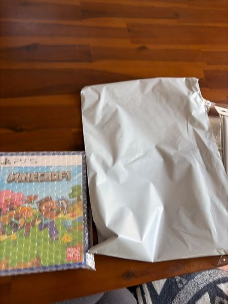 メルカリで初めて商品を売ったのですがこれで発送はあんましです