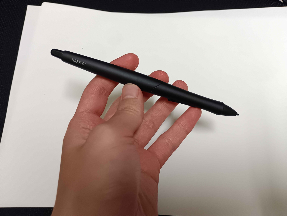 ワコムのペンの型番がわからず困っています中古屋で購入した別メーカの