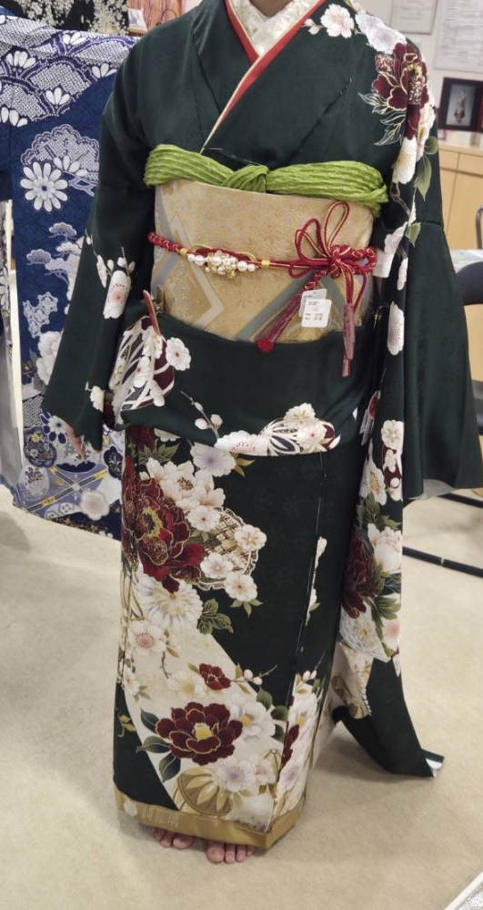 早い者勝ち！1万円で着物類お好きなだけ持って行っ