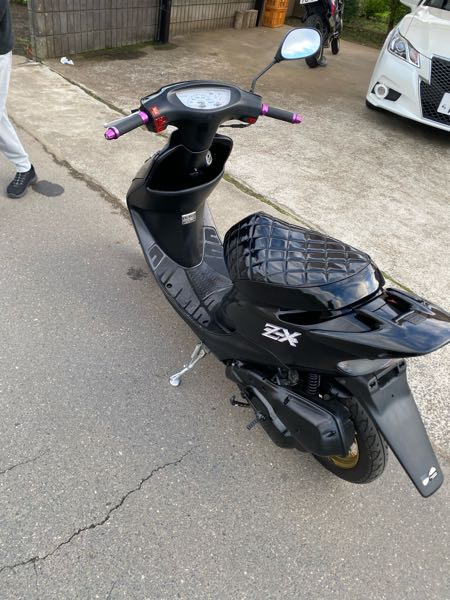 cb400sfにワルツ機械を付けたいのですが探してもなかなか見当た