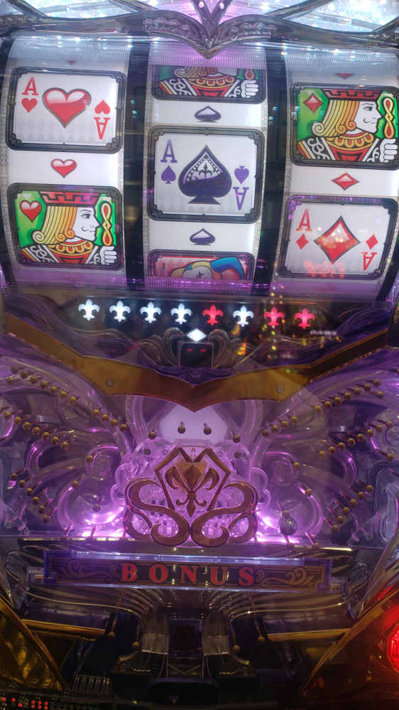 ハナハナ天翔紫パネル　直接取り引きのみ5月14日まで ハナハナ天翔を買ったのですが、10日ほど設定6を一万回転ぐらいで打ち