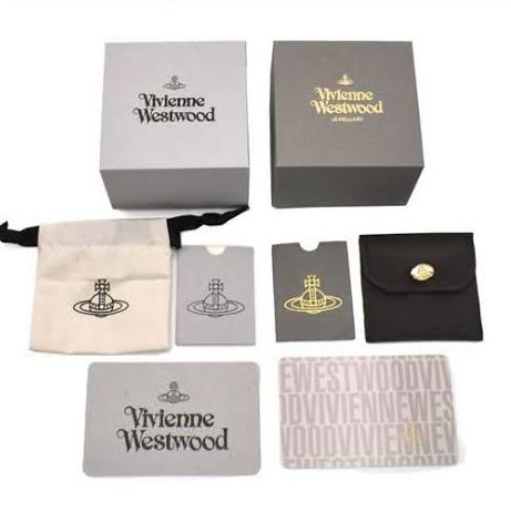 VivienneWestwoodを購入した際に届く附属品について。 - 画像で