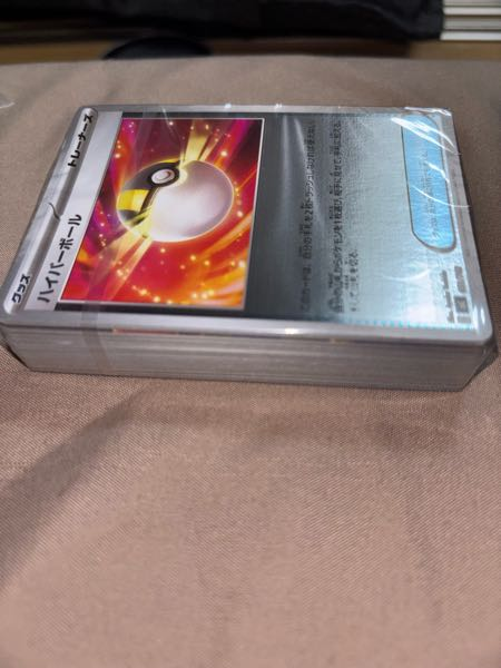 スタートデッキ100の初版は重さで中身が大体わかったっぽいですが