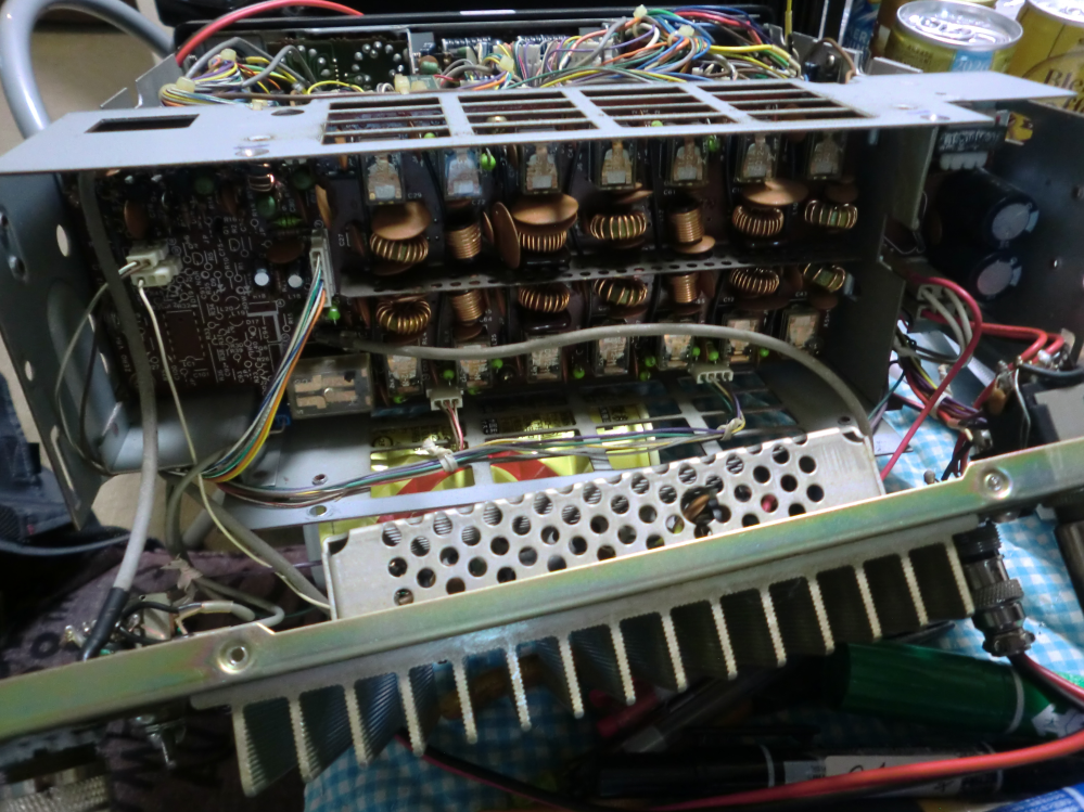 古いKENWOODSSBオールモード・トランシーバーTS-430Vでパワーが全