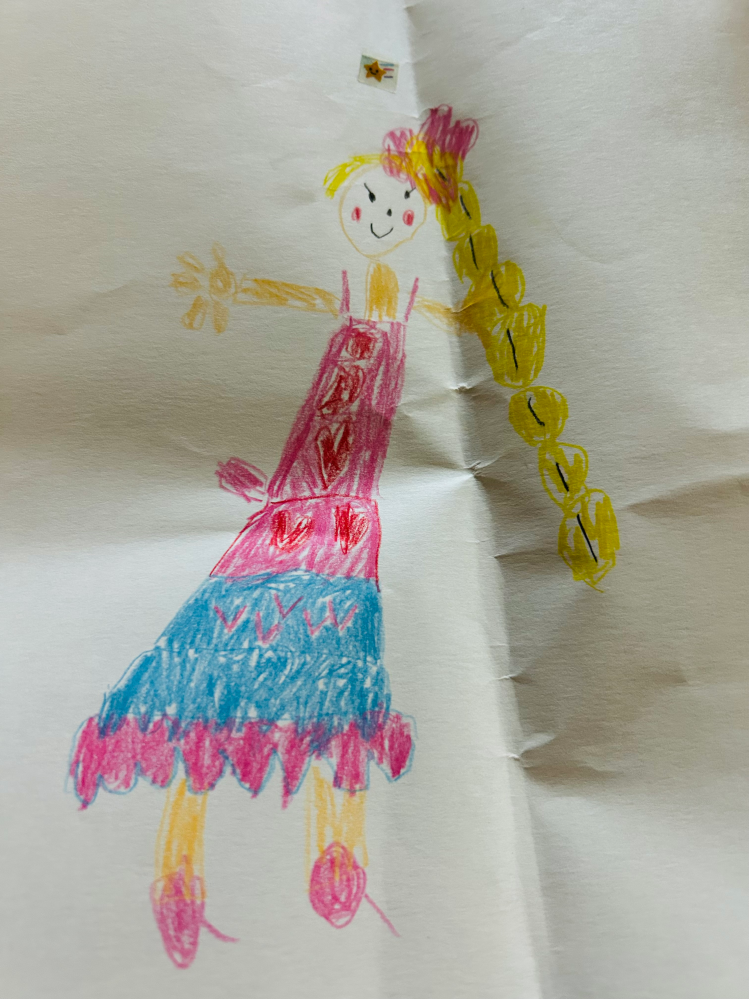 5歳の娘がプリンセスを描きました。評価お願いします - 一兆億万点