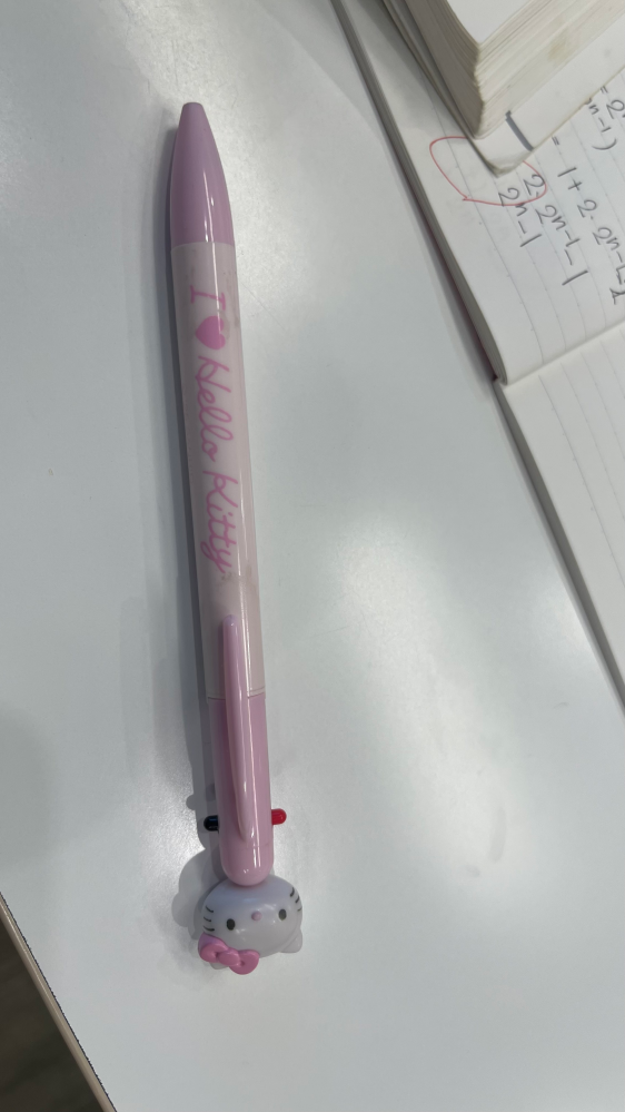 このペンの替え芯が見つからなくて困ってます、知っている方がいれば