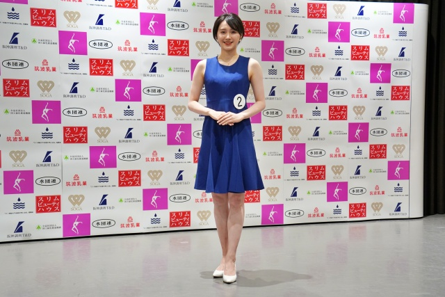 NHK気象予報士の寺川奈津美ちゃん、ミニスカ姿がカワイイですか