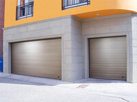 金剛産業の アルバード か三和の 威風堂々 などオーバースライディングのガレー Yahoo 知恵袋