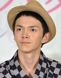 林遣都さん 美丘を見ていると 太一くんの顔や表情が誰かに似てるなって思うん Yahoo 知恵袋