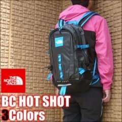 Thenorthfaceのリュックを買ったのですが 腰のベルトみたい Yahoo 知恵袋