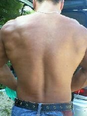 腕立て伏せ ディプス 腹筋 スクワット 懸垂を何百回も繰り返す激しい自重だけの Yahoo 知恵袋