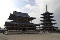なぜ法隆寺は腐らないのか？ .
法隆寺は、聖徳太子の時代に建設された世界最古の木造建築物として
世界的に有名です。
コンクリート建築でさえ、50年も経たないうちに老朽化のため
建て替えが必要とかって話になりますが、法隆寺は1400年経っても
朽ち果てたり腐ったりしないのはなぜでしょうか？
これが、仏様のお力なんでしょうか？
聖徳太子が法隆寺を守っているのでしょうか？