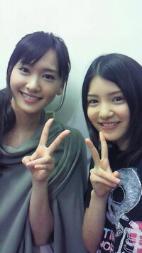 川島海荷と新垣結衣どっちがいいと思いますか かわいさとか年齢とか Yahoo 知恵袋