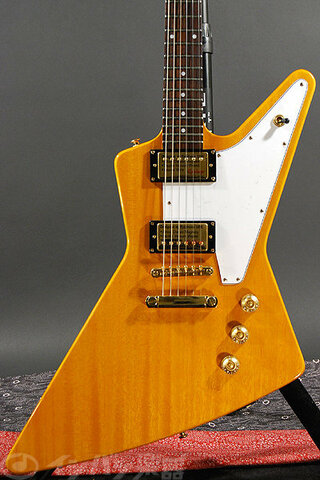 木目を生かすギターの塗装 私は今回 エクスプローラーベースをこの色にしよう Yahoo 知恵袋