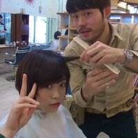 坂田梨香子ちゃんのこの画像の髪型ってなんていうんですか 多分ボブだと思い Yahoo 知恵袋