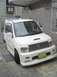 画像アリ この車はカスタム どう凄い車なのでしょうか 不思議 Yahoo 知恵袋