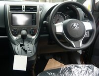 ステアリングスイッチの後付について純正のステアリングスイッチの品番を調べて Yahoo 知恵袋
