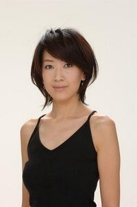 海老蔵の娘を産んだ日置明子 はそんなに活躍してるのでしょうか Tvで頻 Yahoo 知恵袋