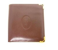 大学生男子がカルティエ財布 大学生男子が写真のようなカルティエ財布を持って Yahoo 知恵袋