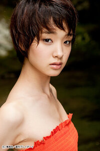 剛力彩芽のスタイルって何か変じゃないですか 正直なにもかもが変ですね Yahoo 知恵袋