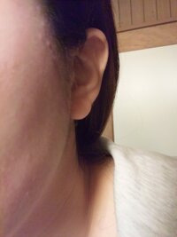 耳たぶにピアスをあけたいと思っています かなり福耳なんですがどのあたりにあける Yahoo 知恵袋