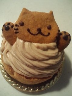 ネコについて子供の頃、母から「ネコに甘いものを与えると、虫がわくか 