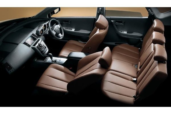 外装黒の車のシート色のご意見下さい！ - はじめまて。黒のアウトバッ 