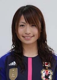 女子サッカーの鮫島彩は誰と結婚したのですか 教えてください 鮫島彩は Yahoo 知恵袋