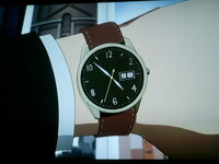 の時計の特定をお願いします アニメに出てきた物なので多少 本物とは異なると思 Yahoo 知恵袋
