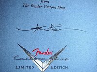 FenderCustomShopのストラト（NAMM2007LIMITEDED... - Yahoo!知恵袋